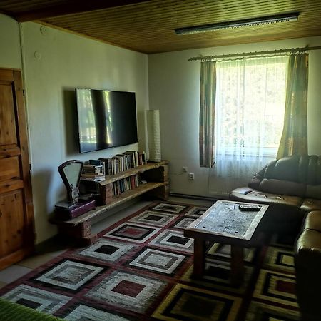 Green Apartments Lustenice Εξωτερικό φωτογραφία