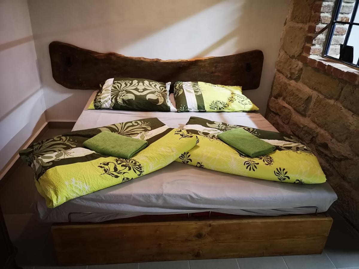 Green Apartments Lustenice Εξωτερικό φωτογραφία