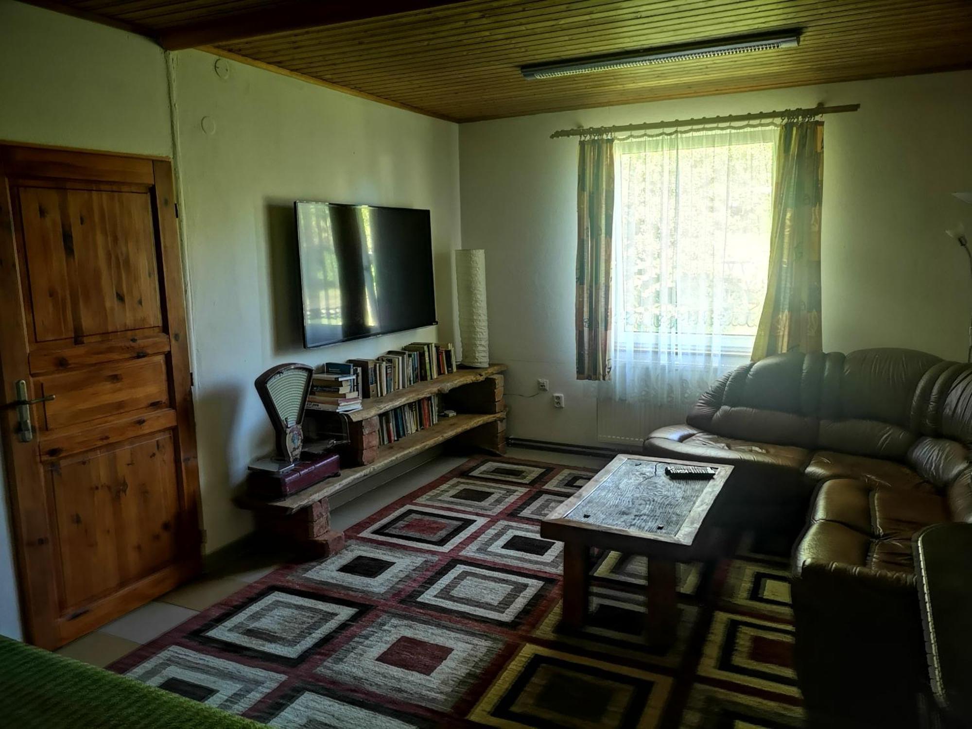 Green Apartments Lustenice Εξωτερικό φωτογραφία